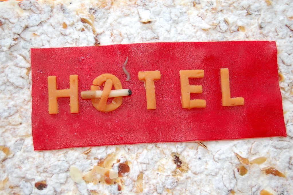 Hotel Hildebrandt'S Neumuenster Exterior photo